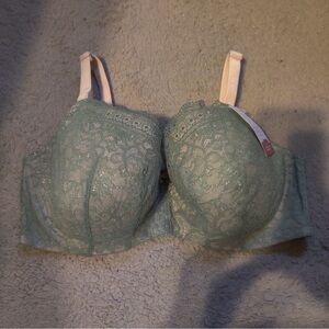 Cacique Lightly Lined Balconette Bra Sz 40DD Green Nude Lace Underwire Pink Tan
